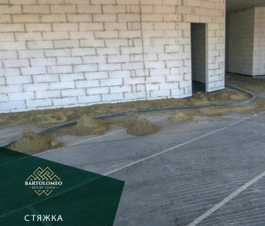 Початок робіт з облаштування підлогових покриттів